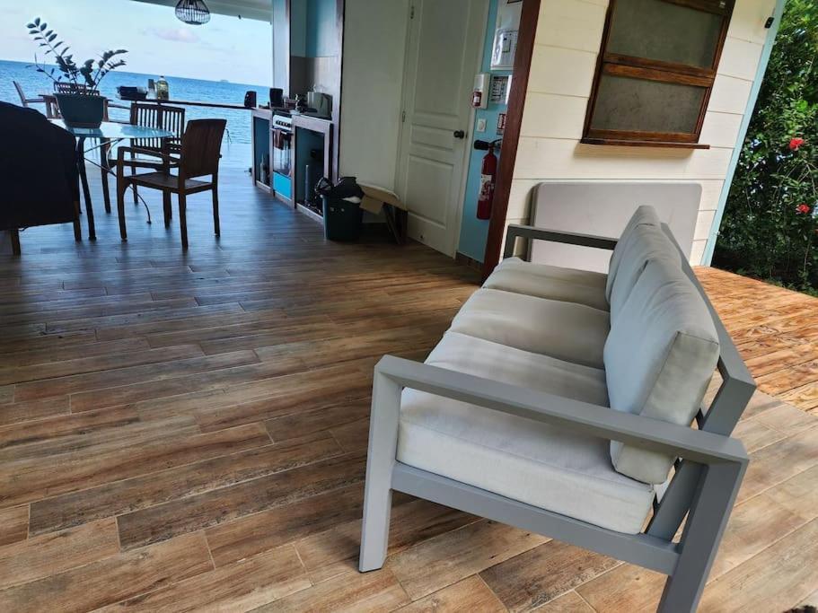 Duplex En Bord De Mer Fare Tahitea Pension Taputapuapea Экстерьер фото