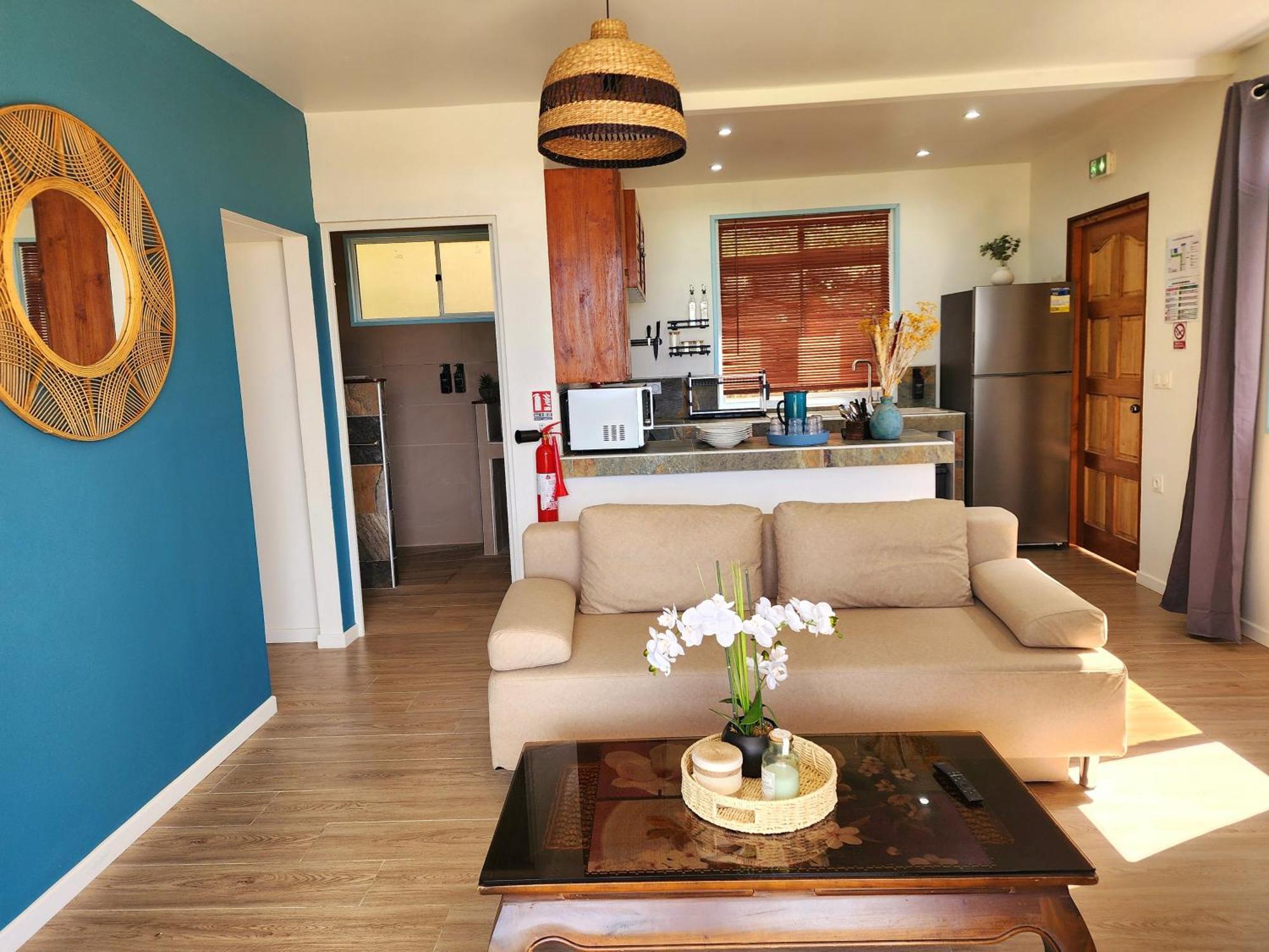 Duplex En Bord De Mer Fare Tahitea Pension Taputapuapea Экстерьер фото